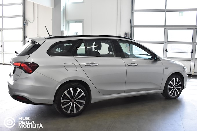 FIAT Tipo 1.6 Mjt S&S SW Lounge